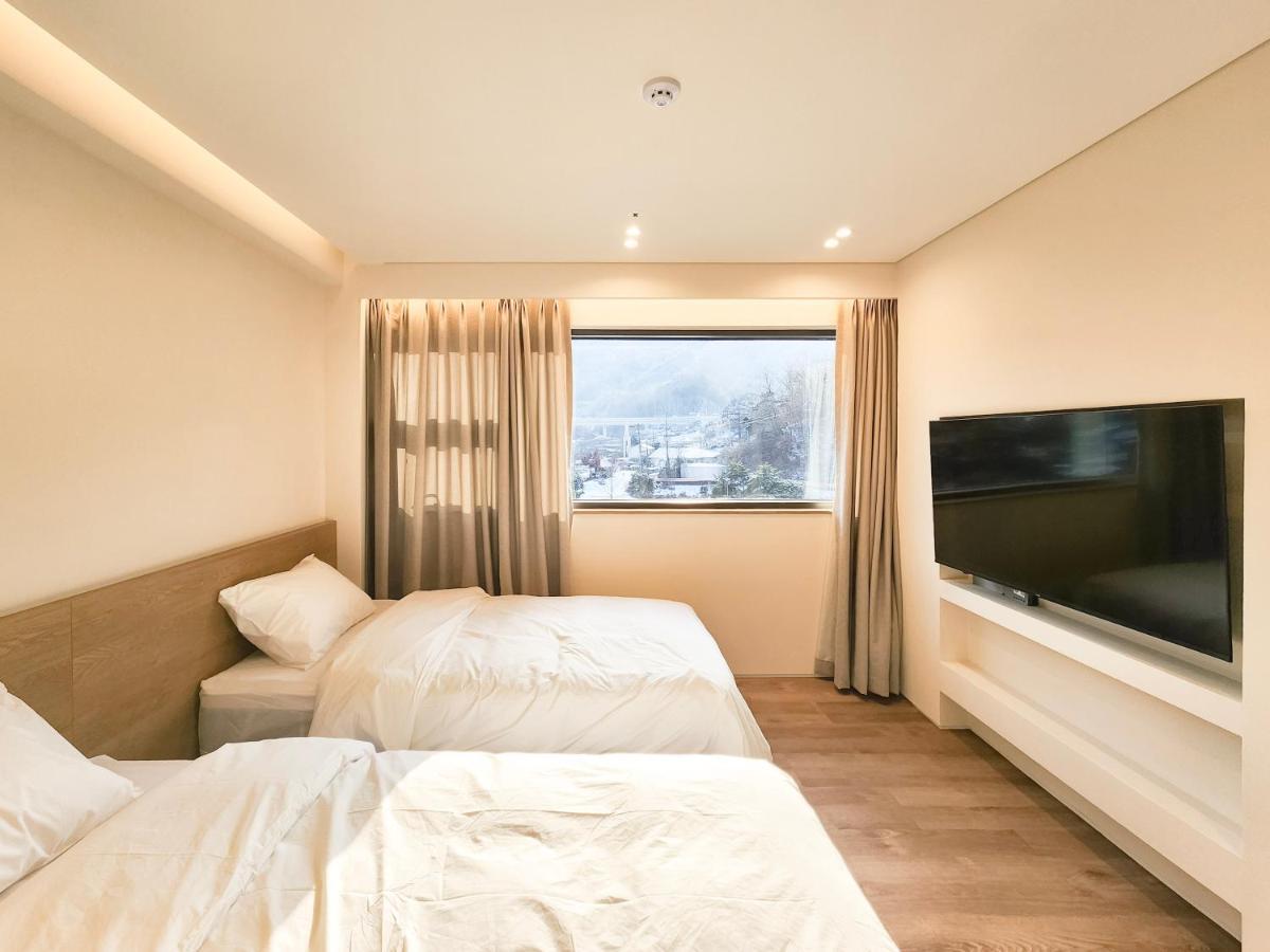 Eden Foret Hotel Чхунджу Екстер'єр фото